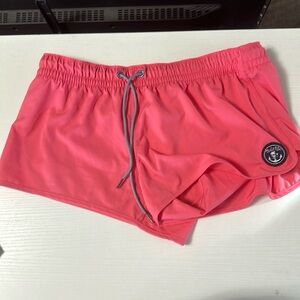 SALT LIFE shorts